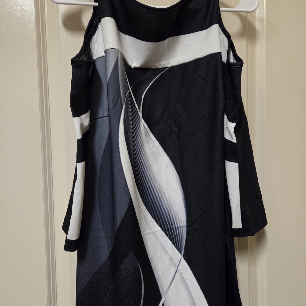 🍍SHEIN Black and White Maxi Dress